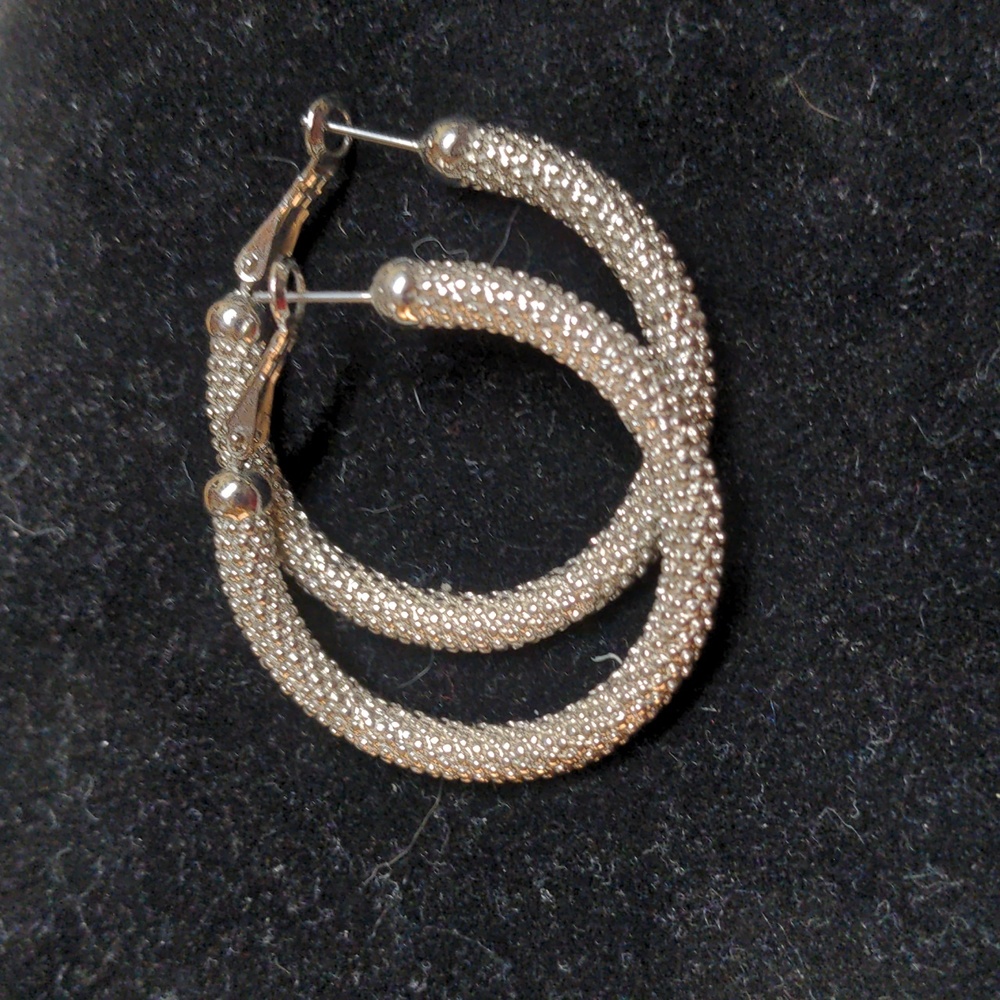 1.5" hoop earrings silver jewelry